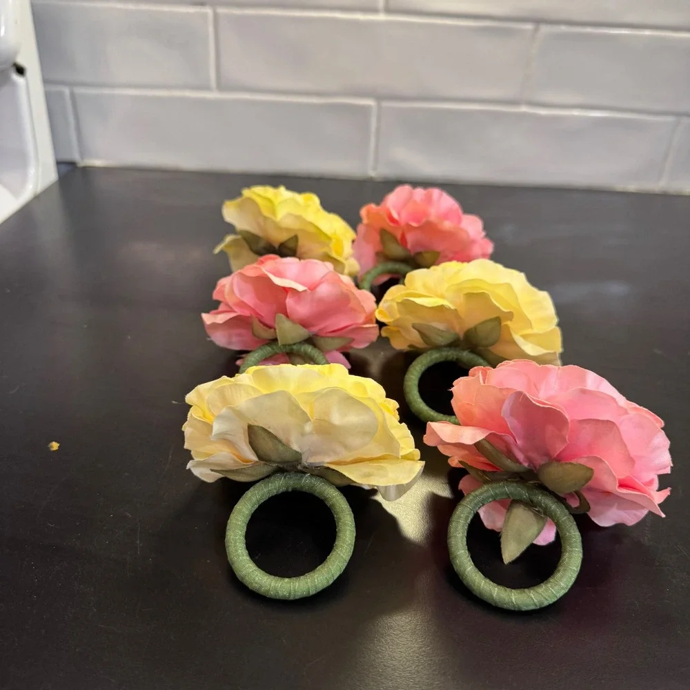 Napkin Rings Set of 6 Pink Yellow Floral Ranunculus Garden Party Decor